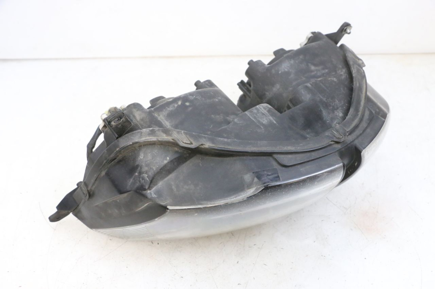 photo de FANALE ANTERIORE YAMAHA FJR ABS 1300 (2006 - 2012) - Primo piano ad alta risoluzione