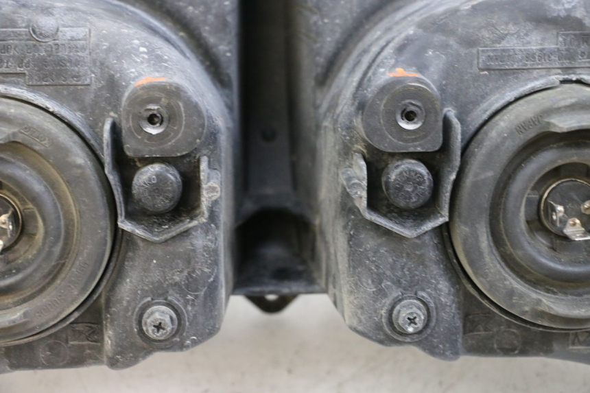 photo de FANALE ANTERIORE YAMAHA FJR ABS 1300 (2006 - 2012) - Zoom sui componenti