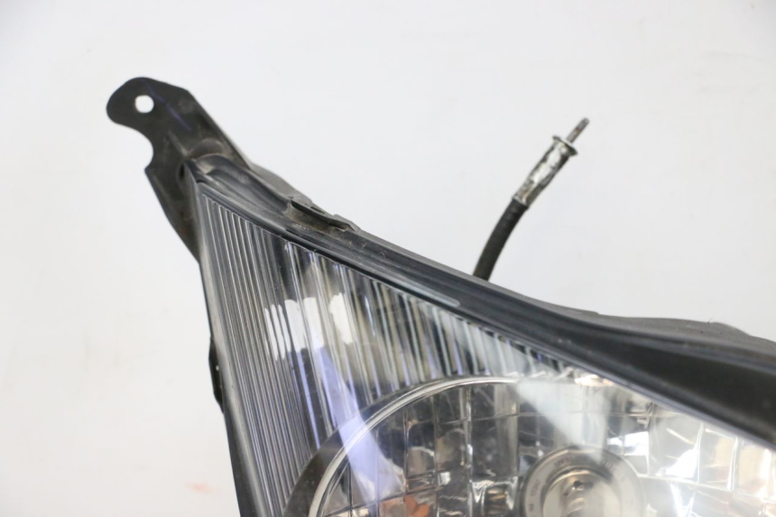 photo de FANALE ANTERIORE YAMAHA FJR ABS 1300 (2006 - 2012) - Caratteristiche distintive