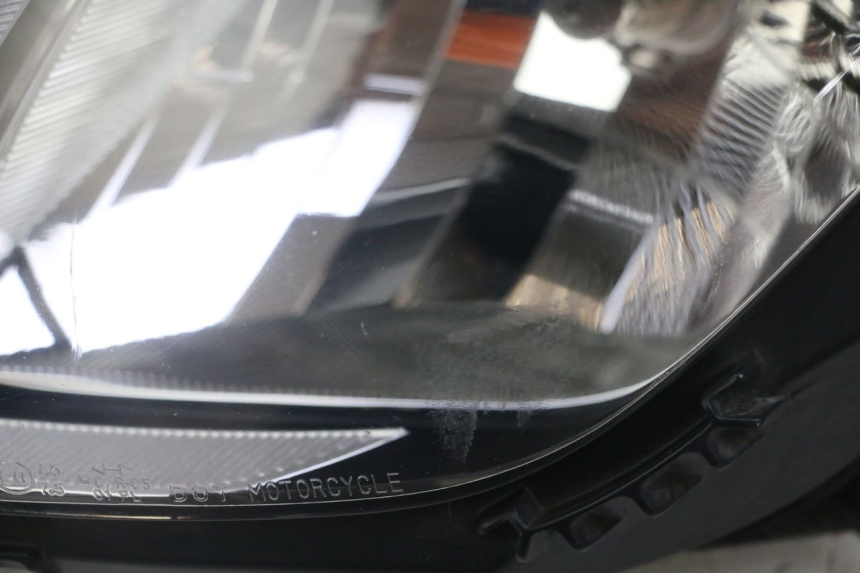 photo de FARO ANTERIORE HONDA FORZA ABS 300 (2013 - 2019)