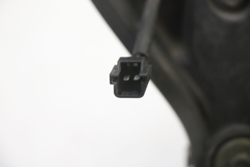 photo de FARO ANTERIORE YAMAHA FZ6 FAZER S2 600 (2007 - 2011)
