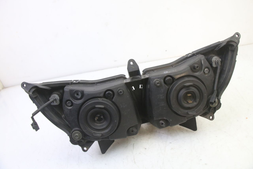 photo de FARO ANTERIORE YAMAHA FZ6 FAZER S2 600 (2007 - 2011)