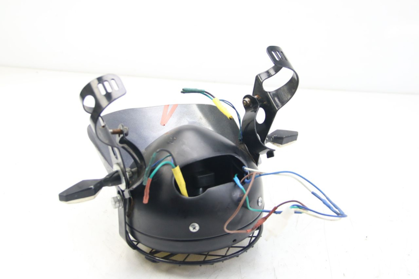 photo de FANALE ANTERIORE YAMAHA FZS FAZER 600 (2001 - 2003)