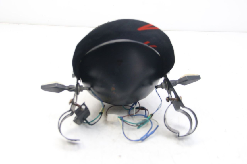 photo de FANALE ANTERIORE YAMAHA FZS FAZER 600 (2001 - 2003)