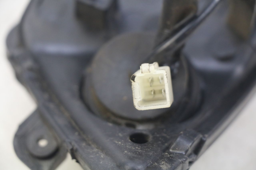 photo de FANALE ANTERIORE SINISTRO PEUGEOT CITYSTAR 2T 50 (2018 - 2021)