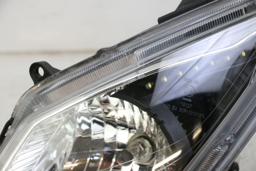 photo de FARO ANTERIORE SINISTRA SYM JOYMAX 125 (2010 - 2017)