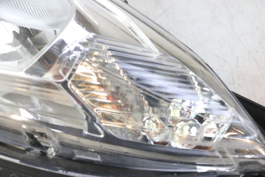 photo de FANALE ANTERIORE SINISTRO PEUGEOT SATELIS 125 (2013 - 2018)