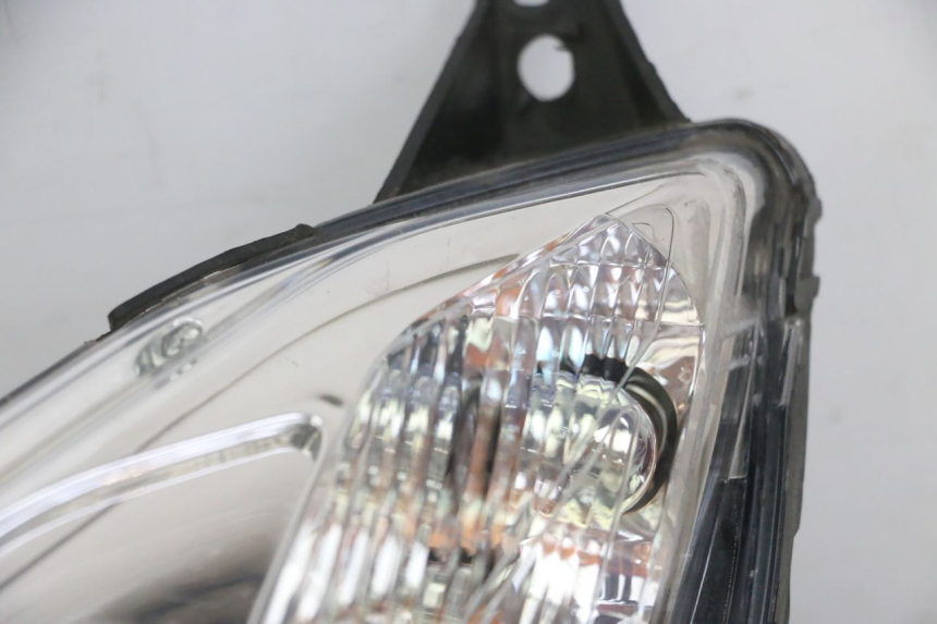 photo de FANALE ANTERIORE SINISTRO PEUGEOT SATELIS 125 (2013 - 2018)