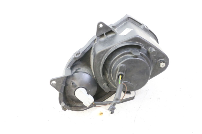 photo de FARO ANTERIORE SINISTRA YAMAHA TZR 50 (2008 - 2016) - Altra angolazione