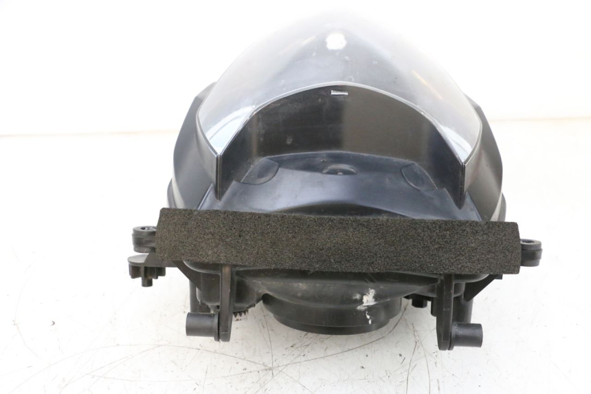 photo de FARO ANTERIORE SUZUKI GSXR GSX-R 1000 (2003 - 2004) - Caratteristiche distintive