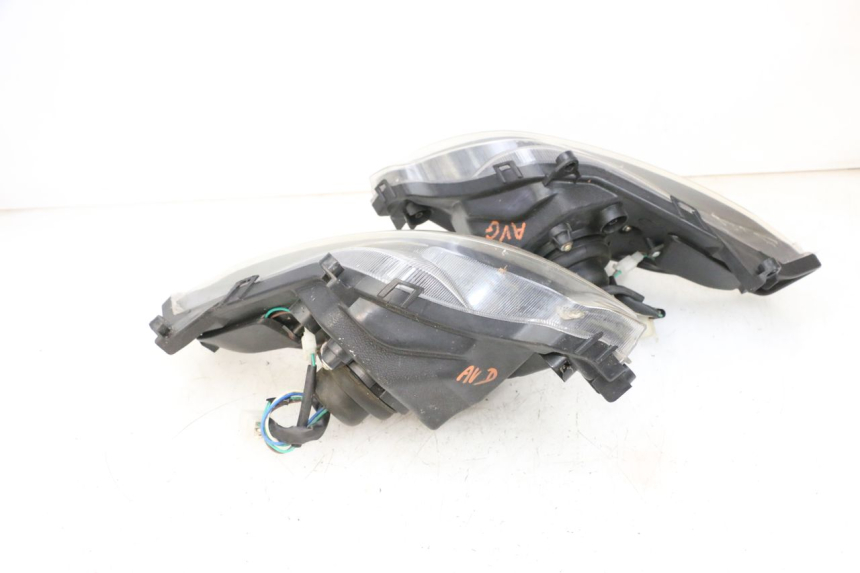 photo de FARO ANTERIORE JM MOTORS GTS 125 (2015 - 2019) - Altra angolazione