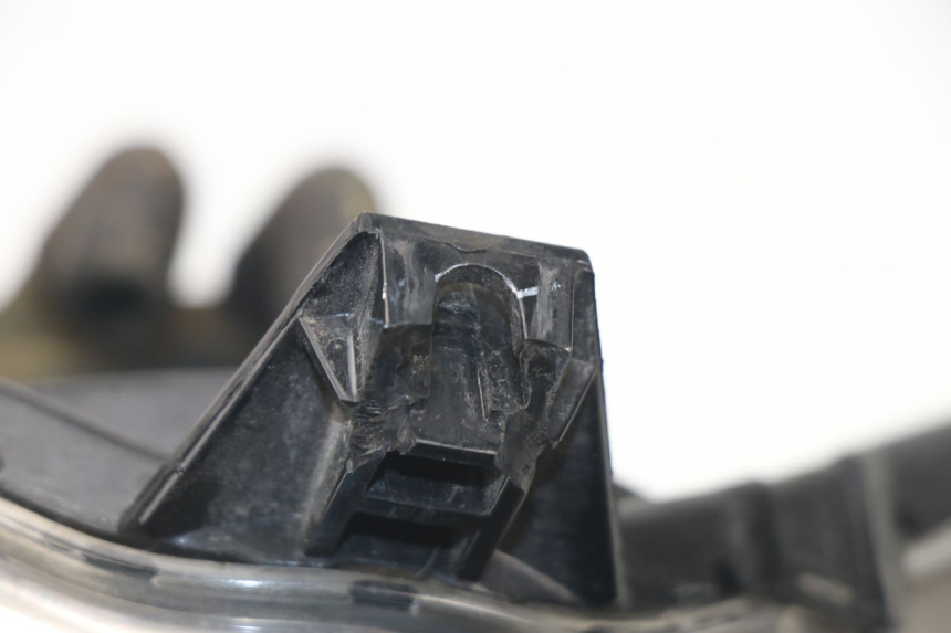 photo de FANALE ANTERIORE HONDA CBF 125 (2009 - 2015)