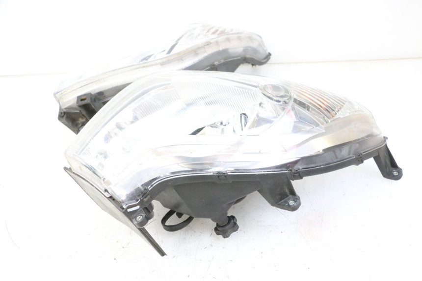 photo de FANALE ANTERIORE HONDA FES S-WING SWING ABS 125 (2007 - 2015)