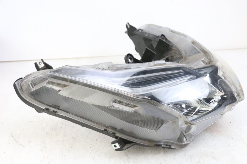 photo de FARO ANTERIORE HONDA FORZA 125 (2015 - 2016)