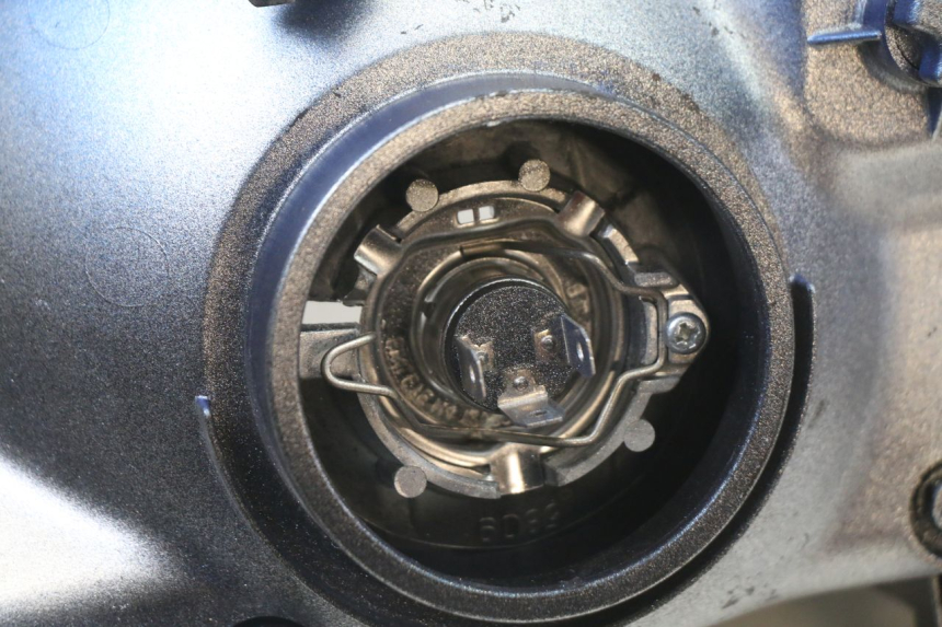 photo de FANALE ANTERIORE KAWASAKI ZR7 ZR-7 S 750 (1999 - 2004)