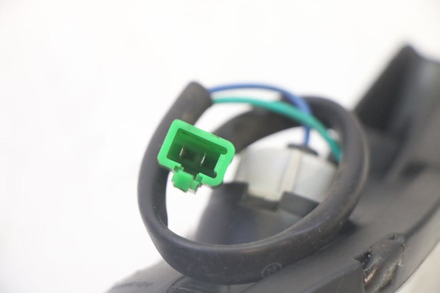 photo de FANALE ANTERIORE PEUGEOT KISBEE 2T 50 (2010 - 2017)