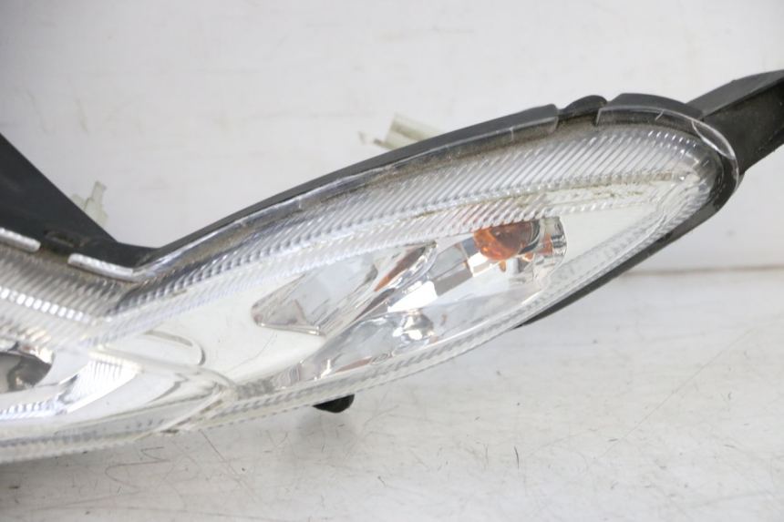 photo de FANALE ANTERIORE PEUGEOT KISBEE 2T 50 (2010 - 2017) - Vista principale