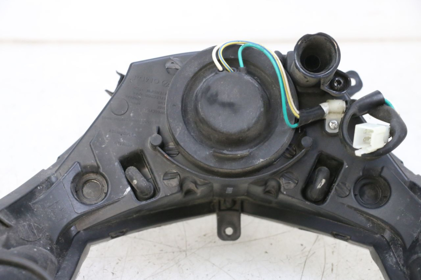 photo de FANALE ANTERIORE PEUGEOT KISBEE 2T 50 (2010 - 2017) - Ricambio usato controllato