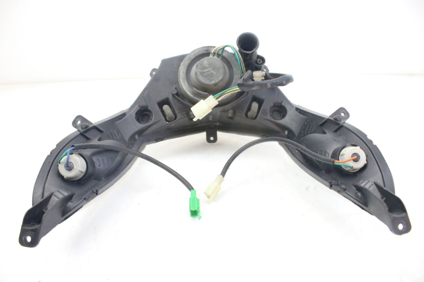 photo de FANALE ANTERIORE PEUGEOT KISBEE 4T 50 (2010 - 2017)