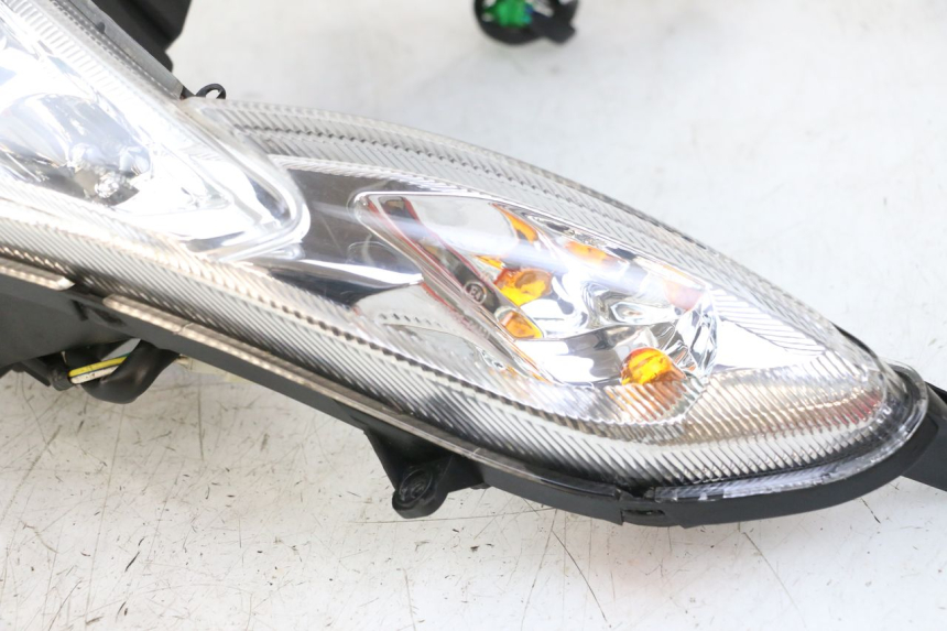 photo de FANALE ANTERIORE PEUGEOT KISBEE 4T 50 (2018 - 2022)