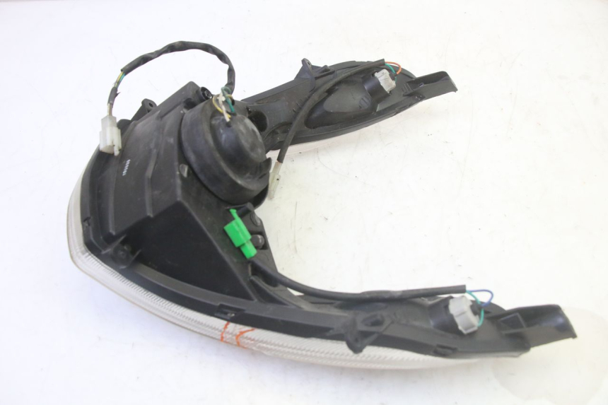 photo de FANALE ANTERIORE PEUGEOT KISBEE 4T 50 (2018 - 2022)