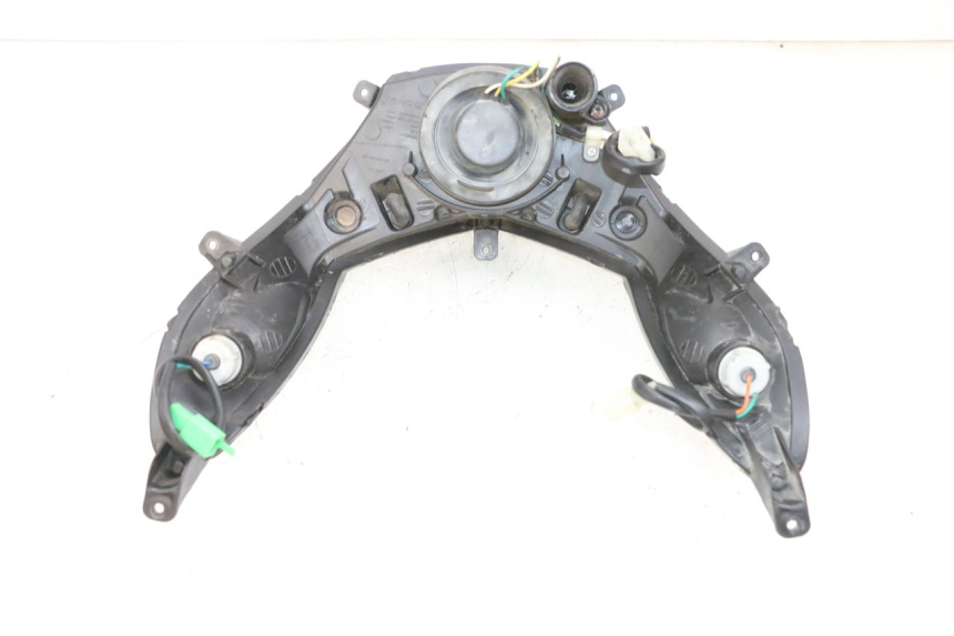 photo de FANALE ANTERIORE PEUGEOT KISBEE 4T 50 (2010 - 2017)