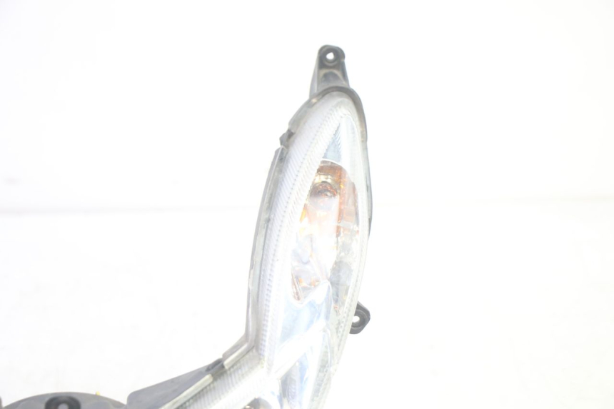 photo de FANALE ANTERIORE PEUGEOT KISBEE 4T 50 (2010 - 2017) - Altra angolazione