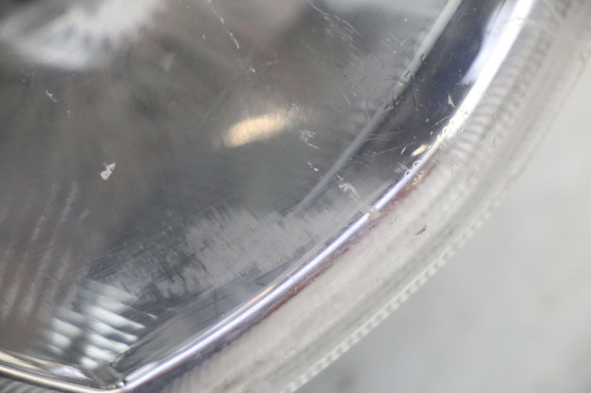 photo de FANALE ANTERIORE PEUGEOT KISBEE 4T 50 (2010 - 2017) - Vista d'insieme del prodotto