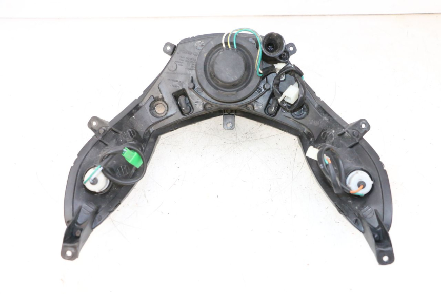 photo de FANALE ANTERIORE PEUGEOT KISBEE 4T 50 (2010 - 2017) - Dettagli dei punti di fissaggio