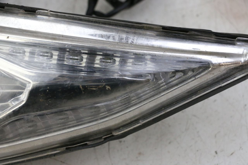 photo de FARO ANTERIORE LONGJIA SHARPY 125 (2020 - 2024)