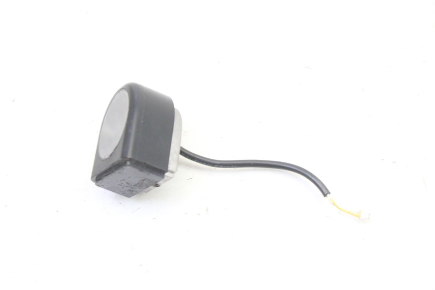 photo de FARO ANTERIORE XIAOMI MI PRO 2 1