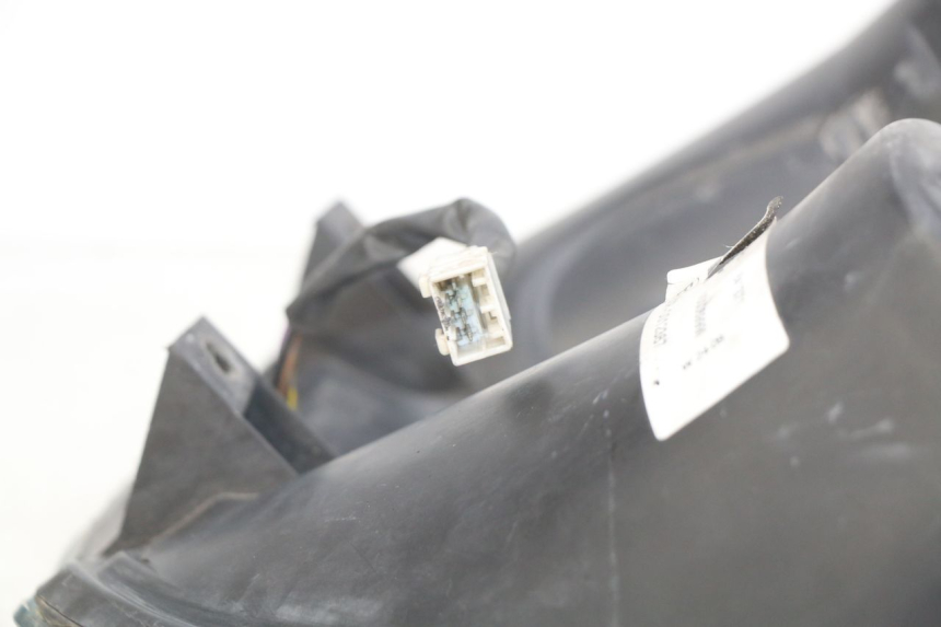 photo de FANALE ANTERIORE PIAGGIO MP3 LT 400 (2007 - 2012)