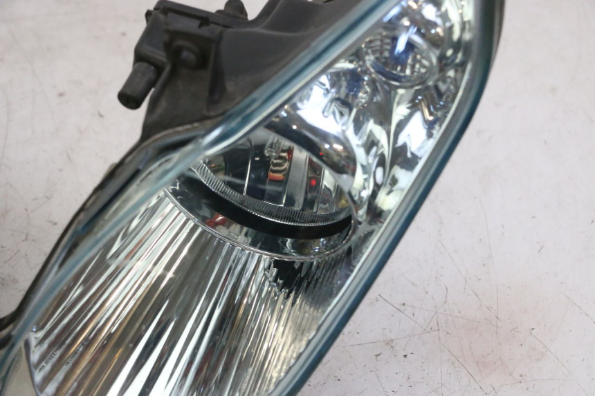 photo de FARO ANTERIORE PIAGGIO MP3 LT 300 (2010 - 2016)