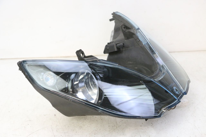 photo de FARO ANTERIORE PIAGGIO MP3 RL 250 (2007 - 2010)