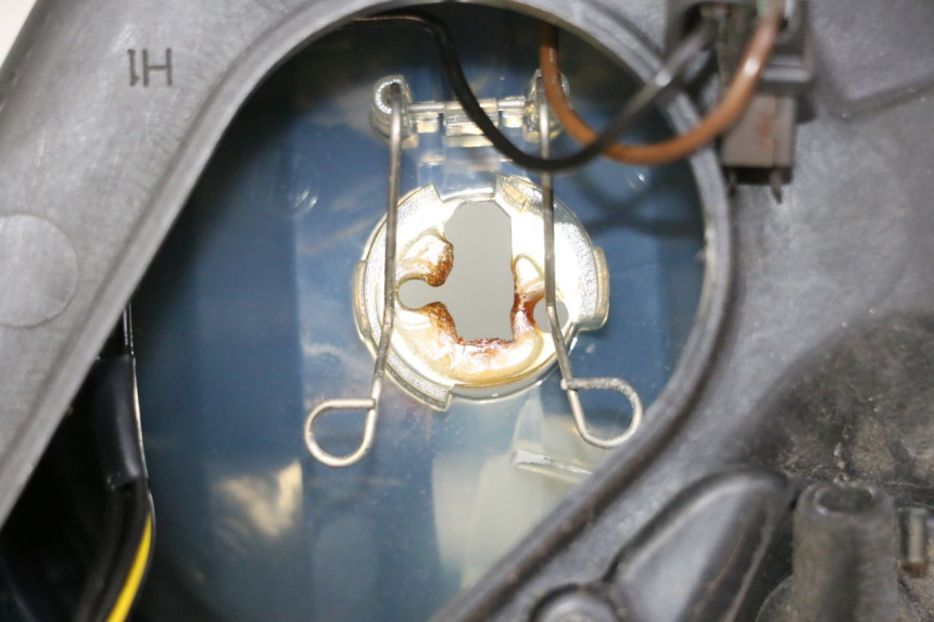 photo de FARO ANTERIORE PIAGGIO MP3 500 (2011 - 2015)