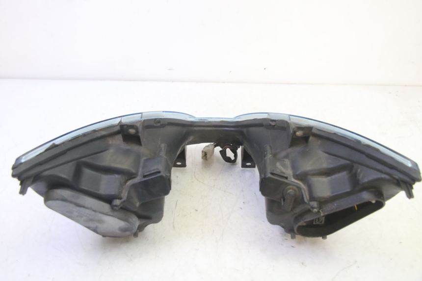 photo de FARO ANTERIORE PIAGGIO MP3 RL 250 (2007 - 2010)