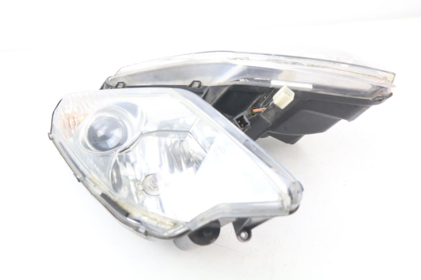 photo de FANALE ANTERIORE PEUGEOT SATELIS 125 (2010 - 2012)