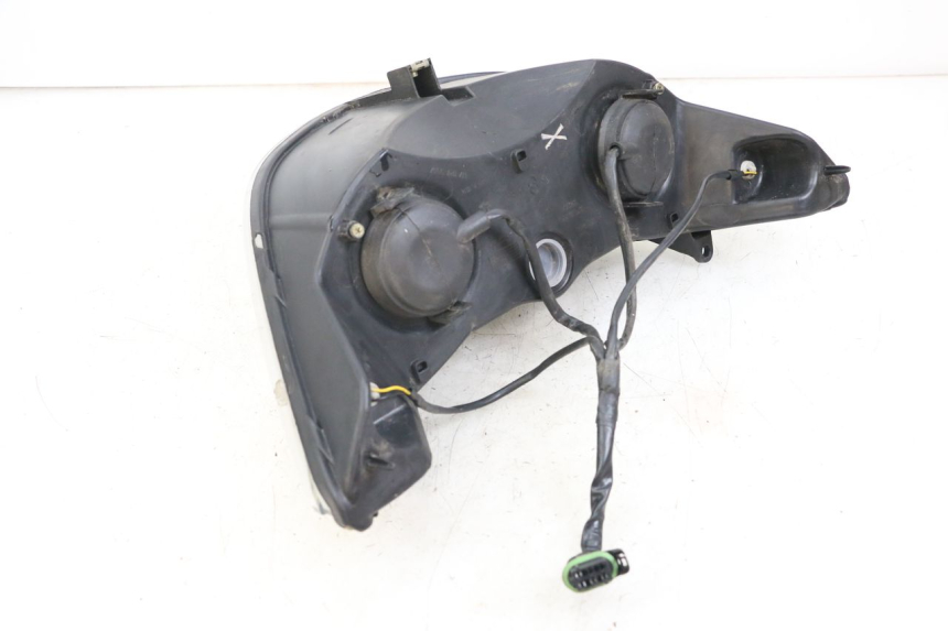 photo de FANALE ANTERIORE PIAGGIO X8 125 (2004 - 2007)