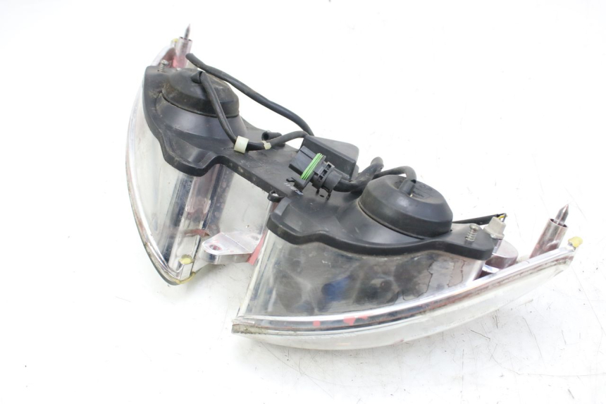 photo de FANALE ANTERIORE PIAGGIO X9 EVOLUTION 125 (2003 - 2007)