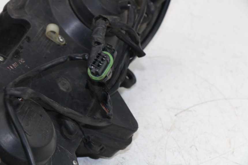 photo de FANALE ANTERIORE PIAGGIO X9 EVOLUTION 125 (2003 - 2007)