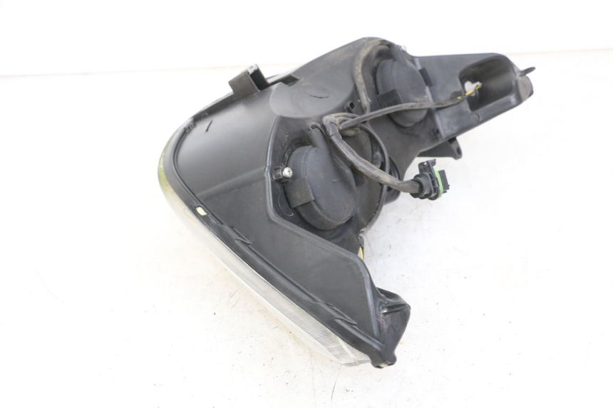 photo de FANALE ANTERIORE PIAGGIO XEVO - X EVO 125 (2007 - 2016)