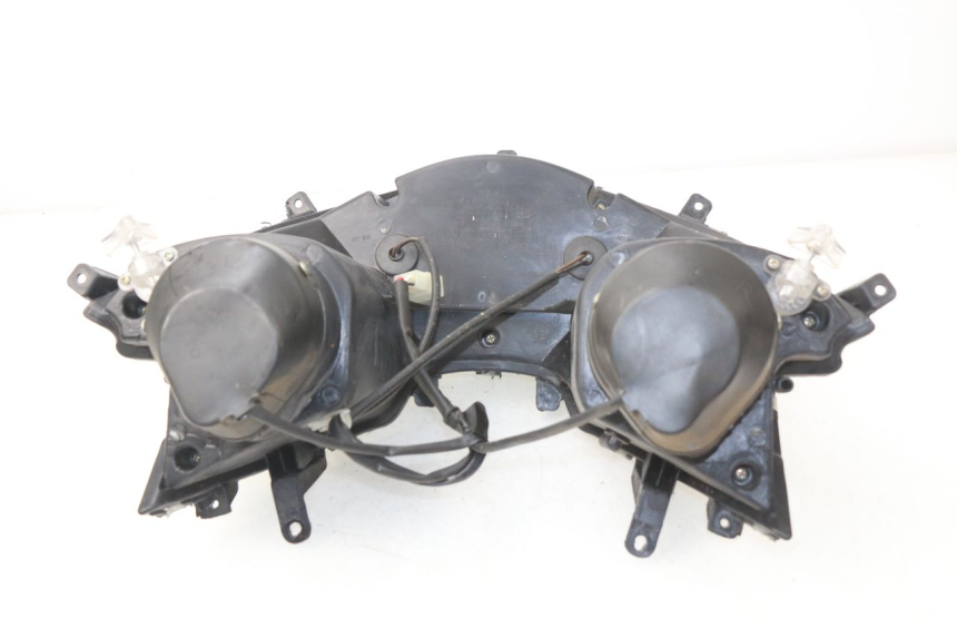 photo de FANALE ANTERIORE RAZZO STEED 125 (2012 - 2018)