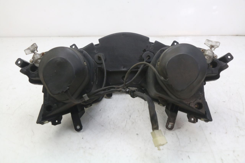 photo de FANALE ANTERIORE RAZZO STEED 125 (2012 - 2018)