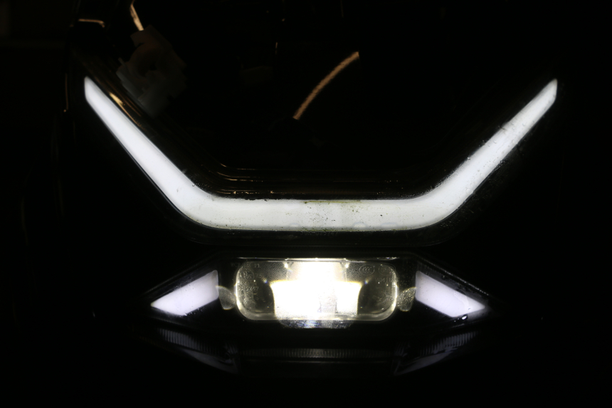 photo de FARO ANTERIORE JM MOTORS SANTANA EVO 50 (2024 - 2026) - Vista d'insieme del prodotto