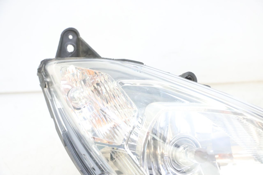 photo de FARO ANTERIORE PEUGEOT SATELIS 125 (2013 - 2018)