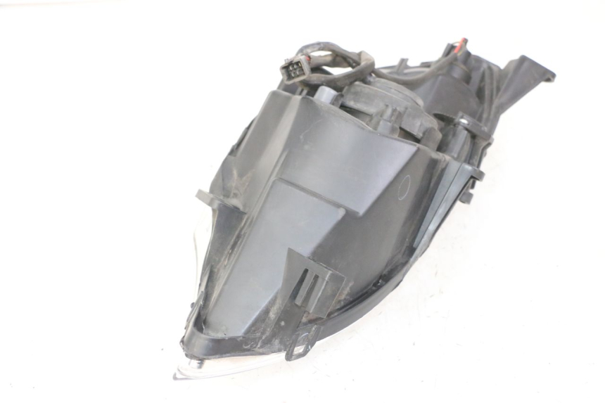 photo de FARO ANTERIORE PEUGEOT SATELIS 125 (2013 - 2018)