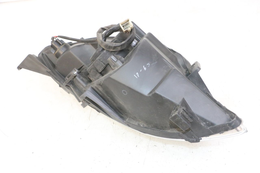 photo de FARO ANTERIORE PEUGEOT SATELIS 125 (2013 - 2018)