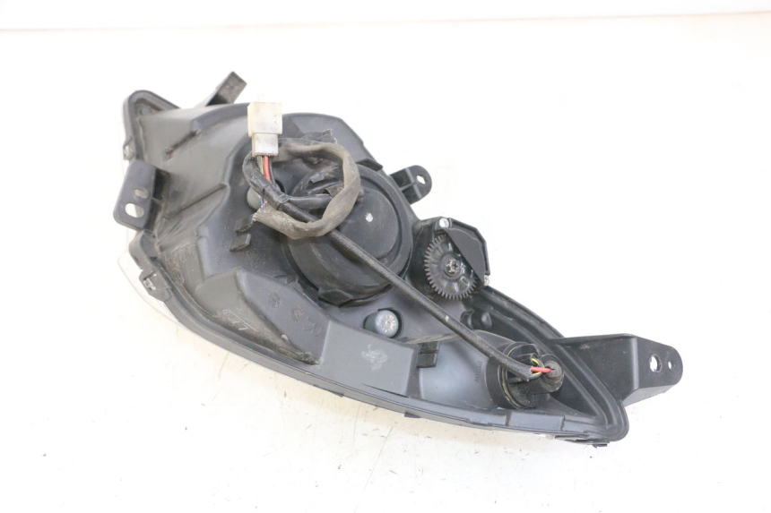 photo de FARO ANTERIORE PEUGEOT SATELIS 125 (2013 - 2018)