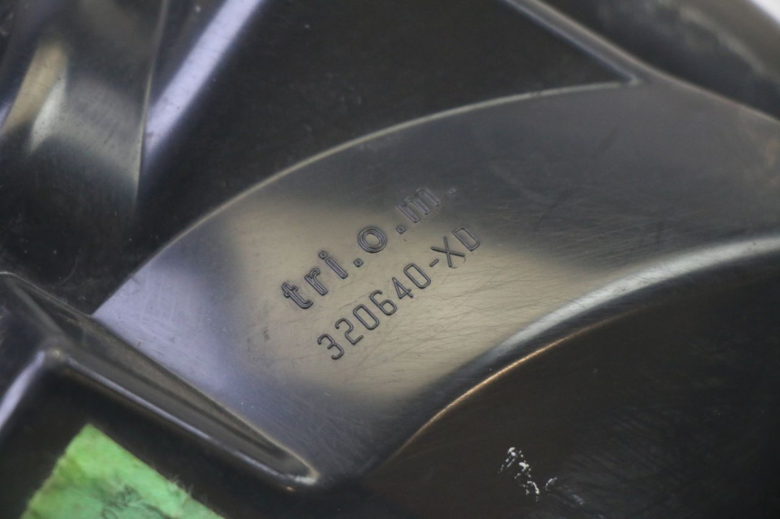 photo de FANALE ANTERIORE PEUGEOT SATELIS 125 (2006 - 2009)