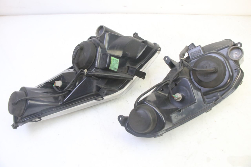 photo de FANALE ANTERIORE PEUGEOT SATELIS 125 (2006 - 2009)